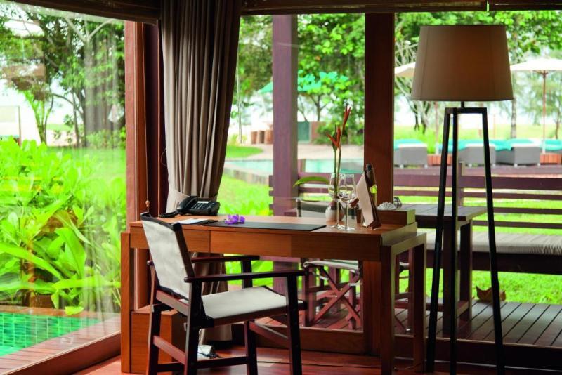 Wanakarn Beach Resort & Spa Phang Nga Rum bild