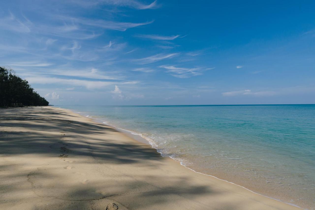 Wanakarn Beach Resort & Spa Phang Nga Exteriör bild